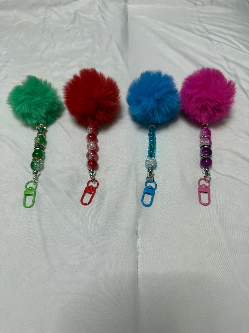 4 Sets of Colorful Pom-Pom Keychain Clip - Pink, Blue, Red, Green